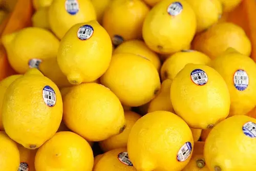 Memilih Lemon Yang Baik manfaat minum air lemon